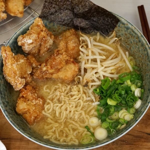 Ramen au poulet frit karaage