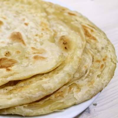 Butter Layered Pancakes - Paratha 蔥油餅