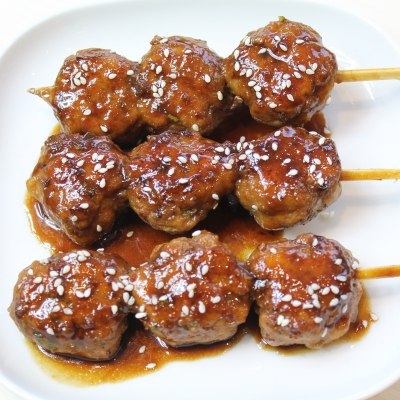 Brochettes de Boulettes Japonaises Tsukune