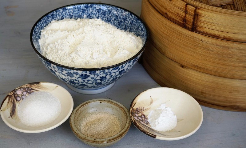 Ingrédient pour la pâte des brioches chinoises bao