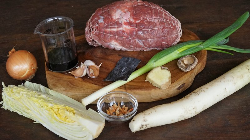 Ingrédients à mettre dans le bouillon du shoyu ramen