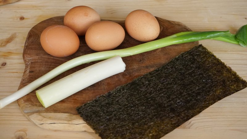 Ingrédients à ajouter en surface des bols de shoyu ramen