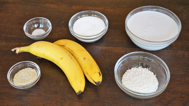 Banana and Tapioca Pearls in Coconut Milk Dessert Ingredients