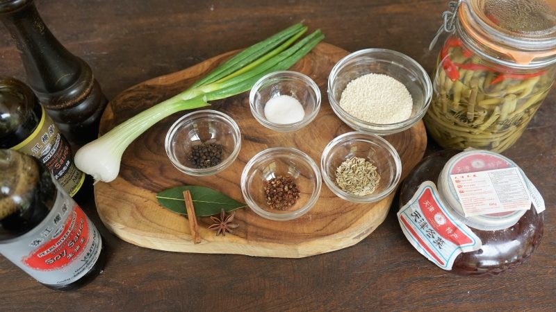 Wuhan hot and dry noodles ingredients