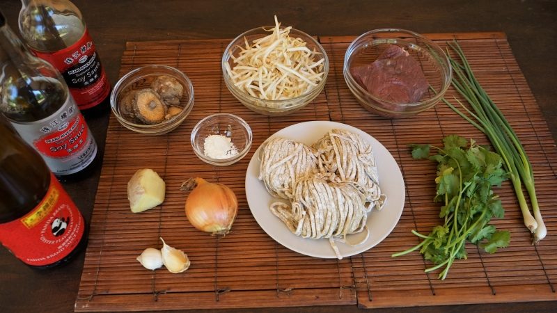 Ingrédients Nouilles Sautées au Bœuf - Chow Mein
