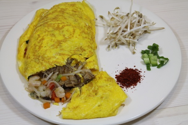 Glass Noodle & Vegetable Omelet