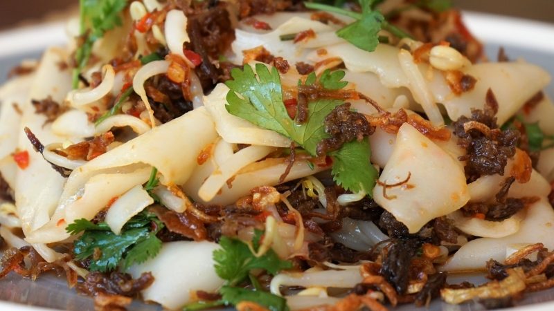 Crispy Beef Rice Noodles - Ho Fun