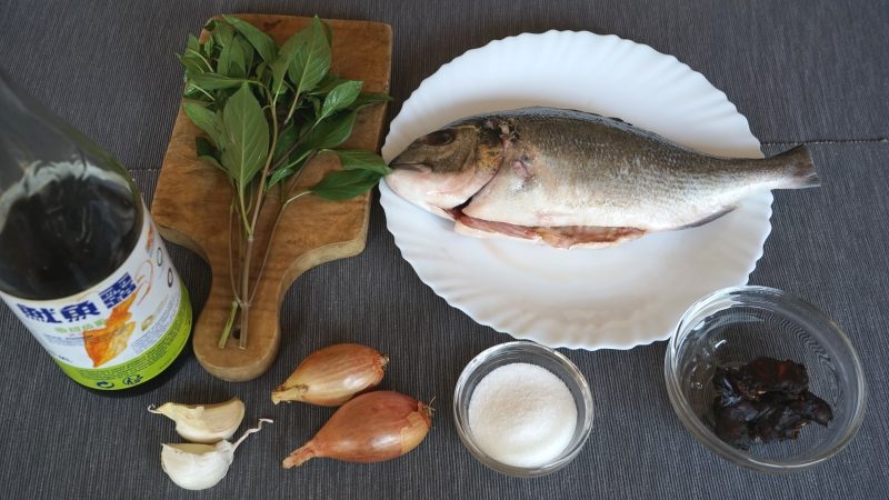 Ingrédients Poisson Aux Trois Saveurs