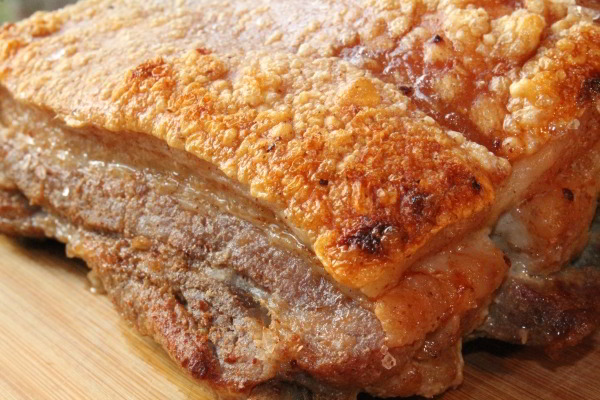 Chinese Crispy Pork Belly 脆皮燒肉
