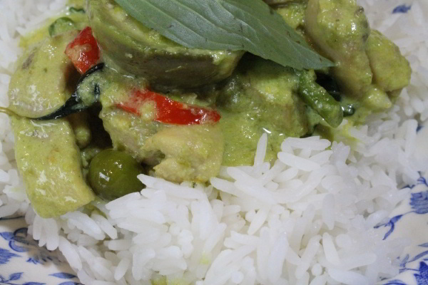 Thai Green Curry Chicken - แกงเขียวหวาน