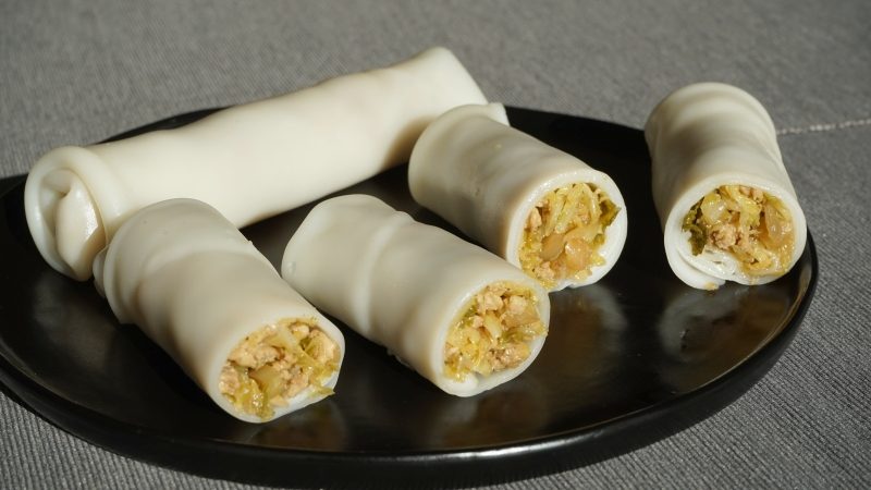 Chinese Steamed Rice Rolls ‘Bao Fan’