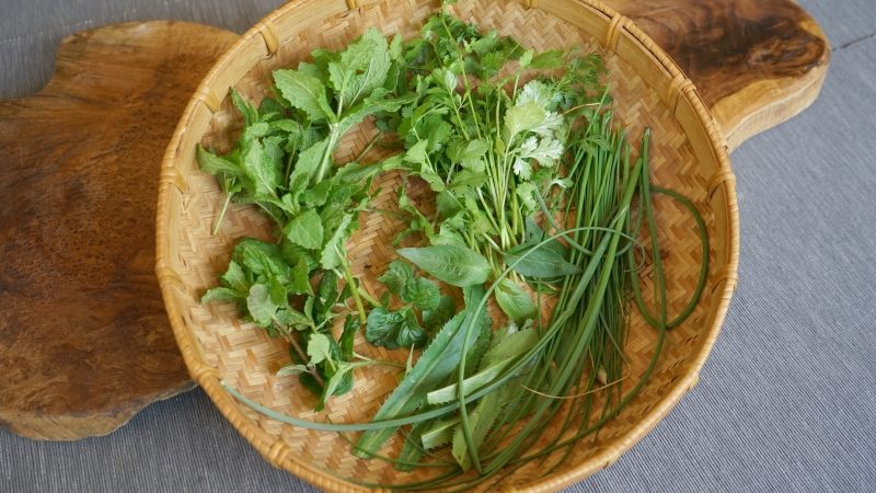 Herbs to add in the spring rolls