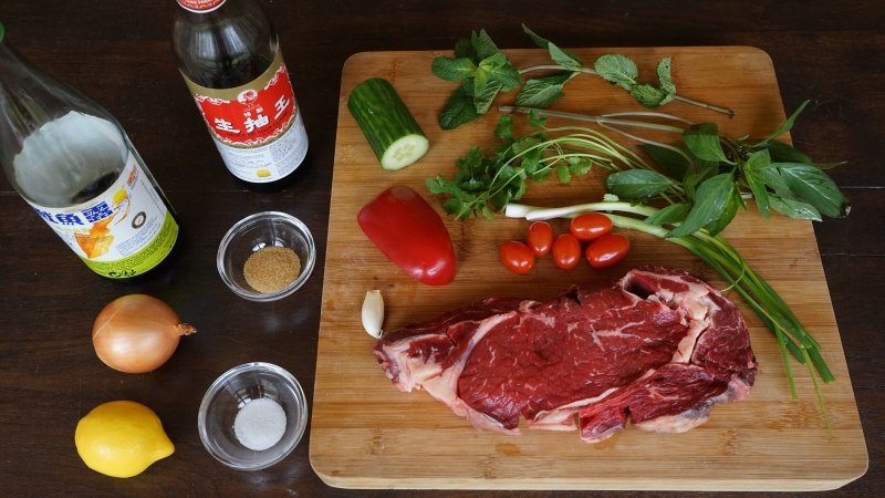 Grilled Steak Salad Ingredients